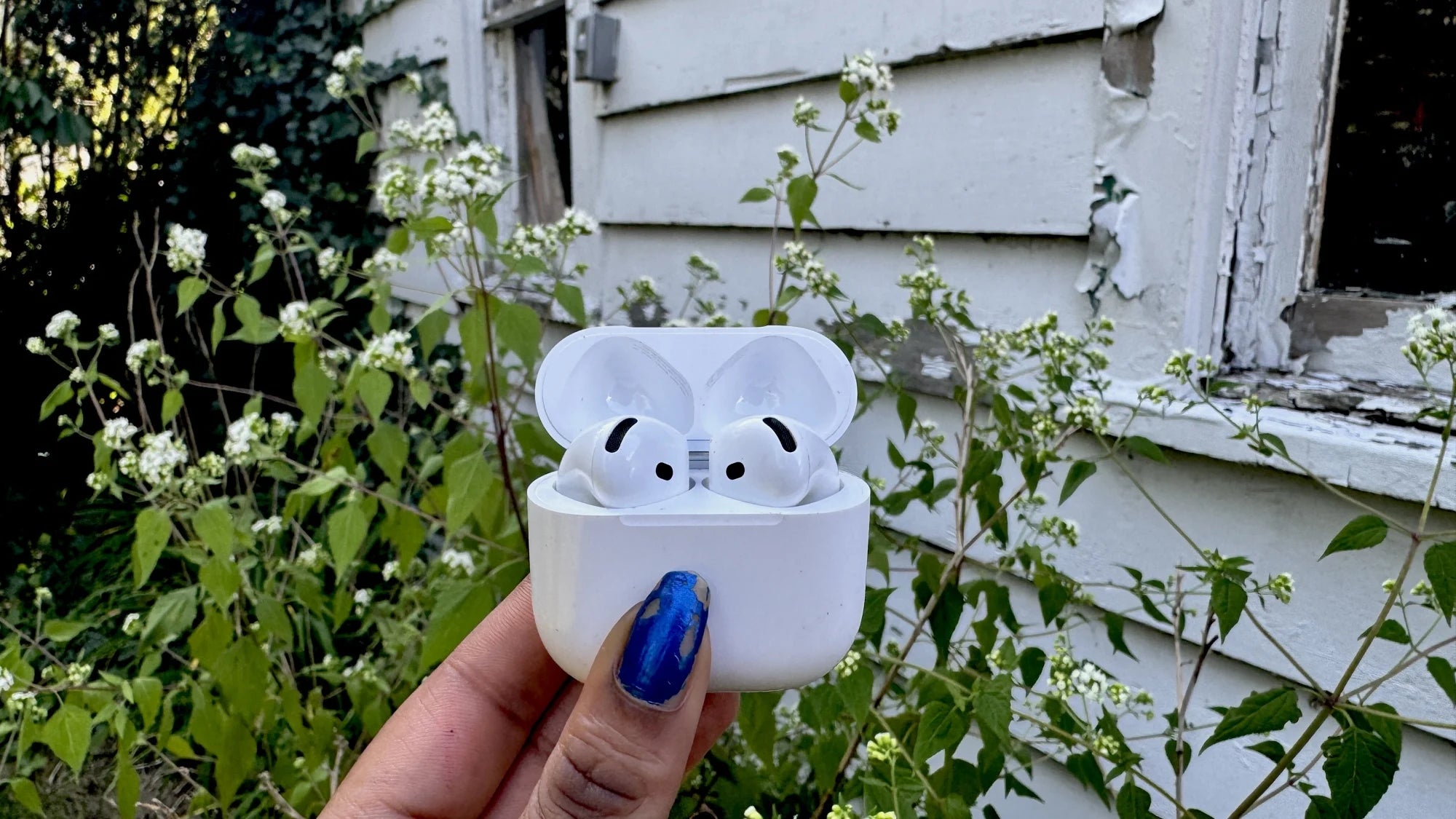 Buy 1 Get 1 Free Airpods Pro 4th Generation